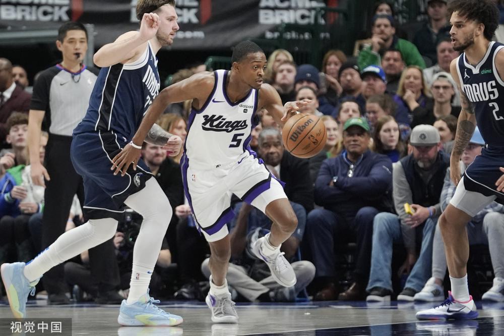 球迷们以及 球迷们以及